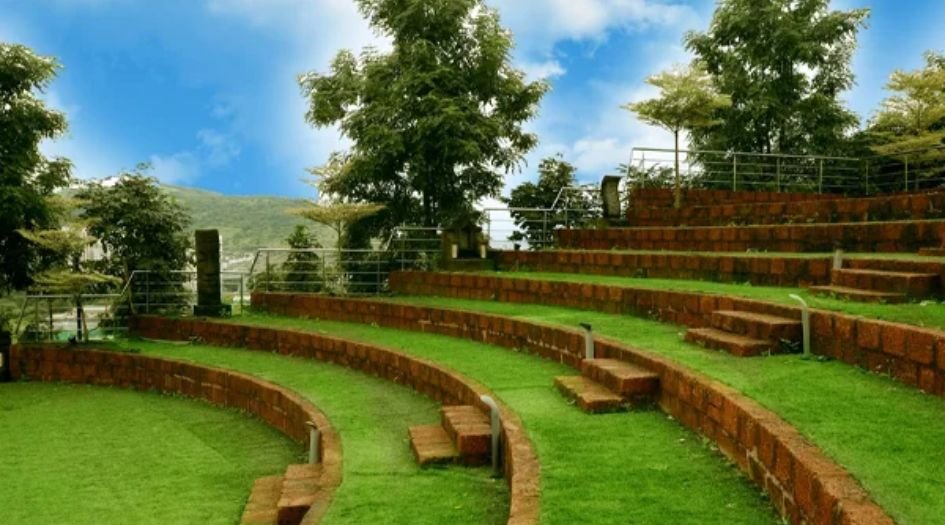 Nyati-Emerald-Amenities-Amphitheater